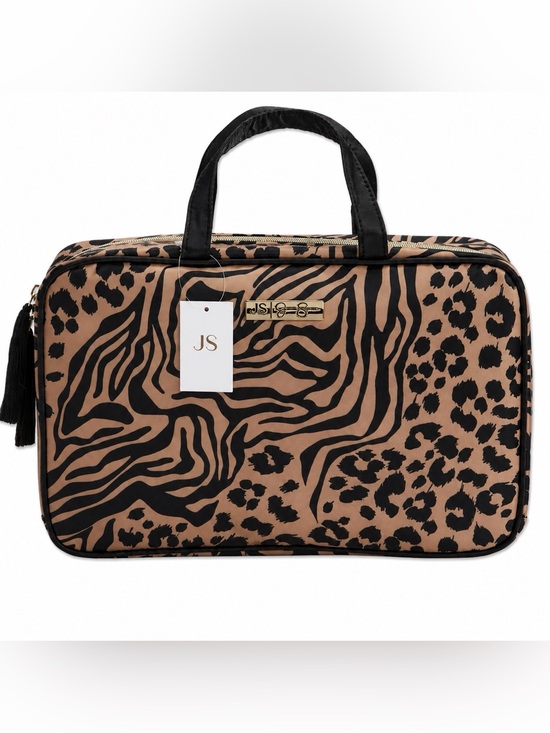 Jessica Simpson Handbags - Jessica Simpson Animal Print Weekender Makeup Bag NET